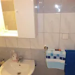 בית הארחה & Abba 3*