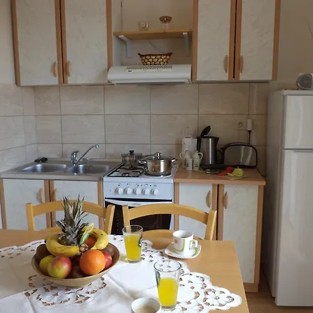 Apartments&rooms Abba