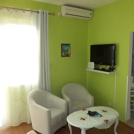 Apartments&rooms Abba
