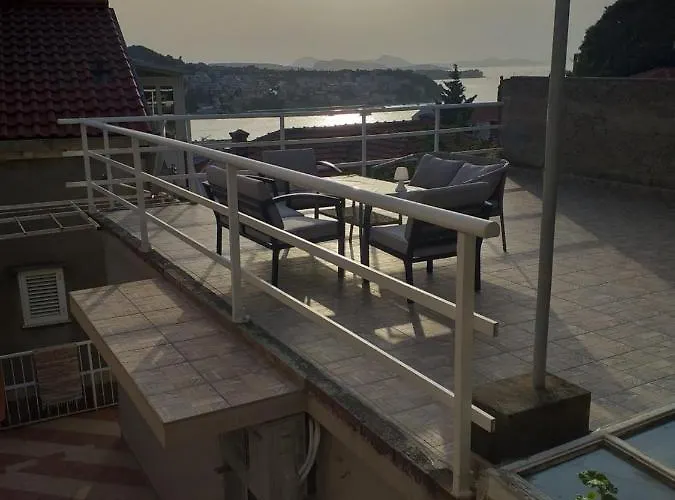 招待所 阿巴客房公寓 3*