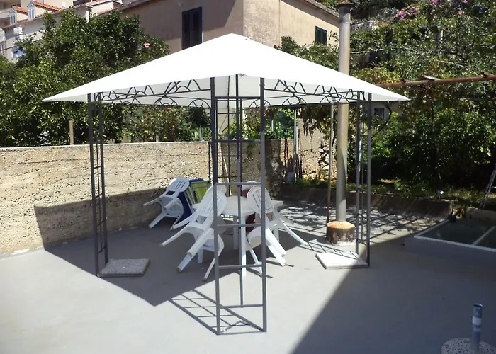 招待所 阿巴客房公寓