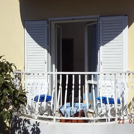 & Abba Guest house 3*